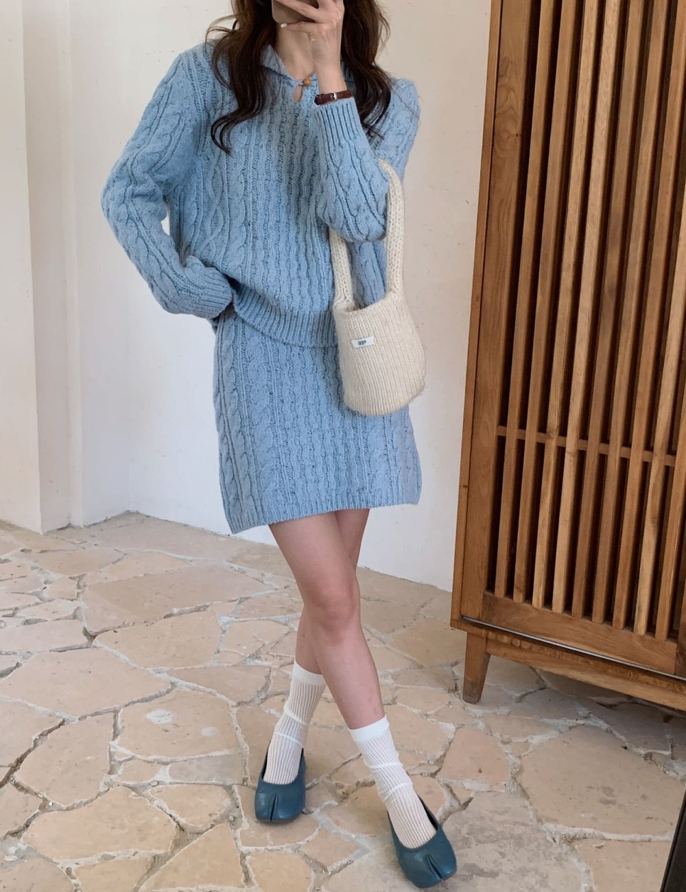 Twist pattern lazy sweater A-line skirt a set