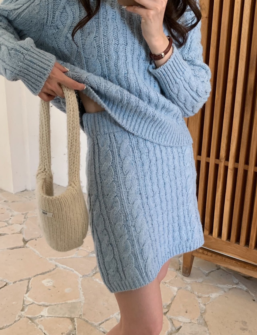 Twist pattern lazy sweater A-line skirt a set