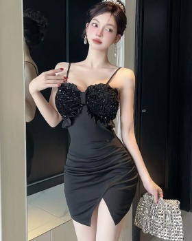 Low-cut sequins splice bottoming sling sexy dress