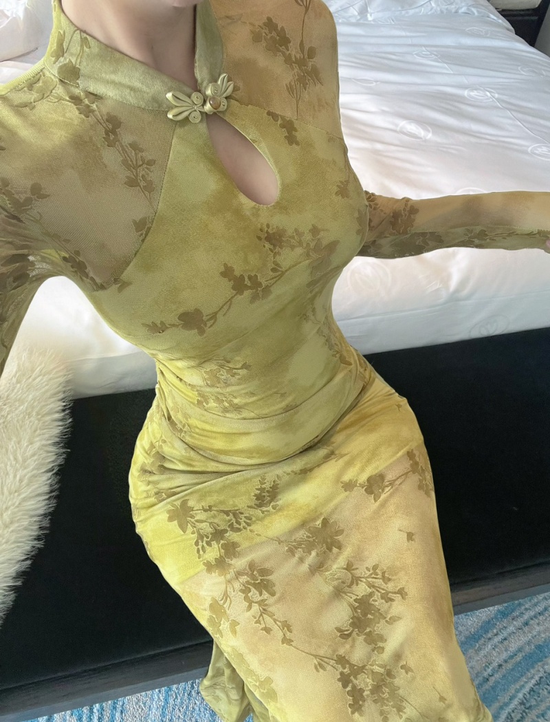 Long sleeve flocking dress slim retro cheongsam