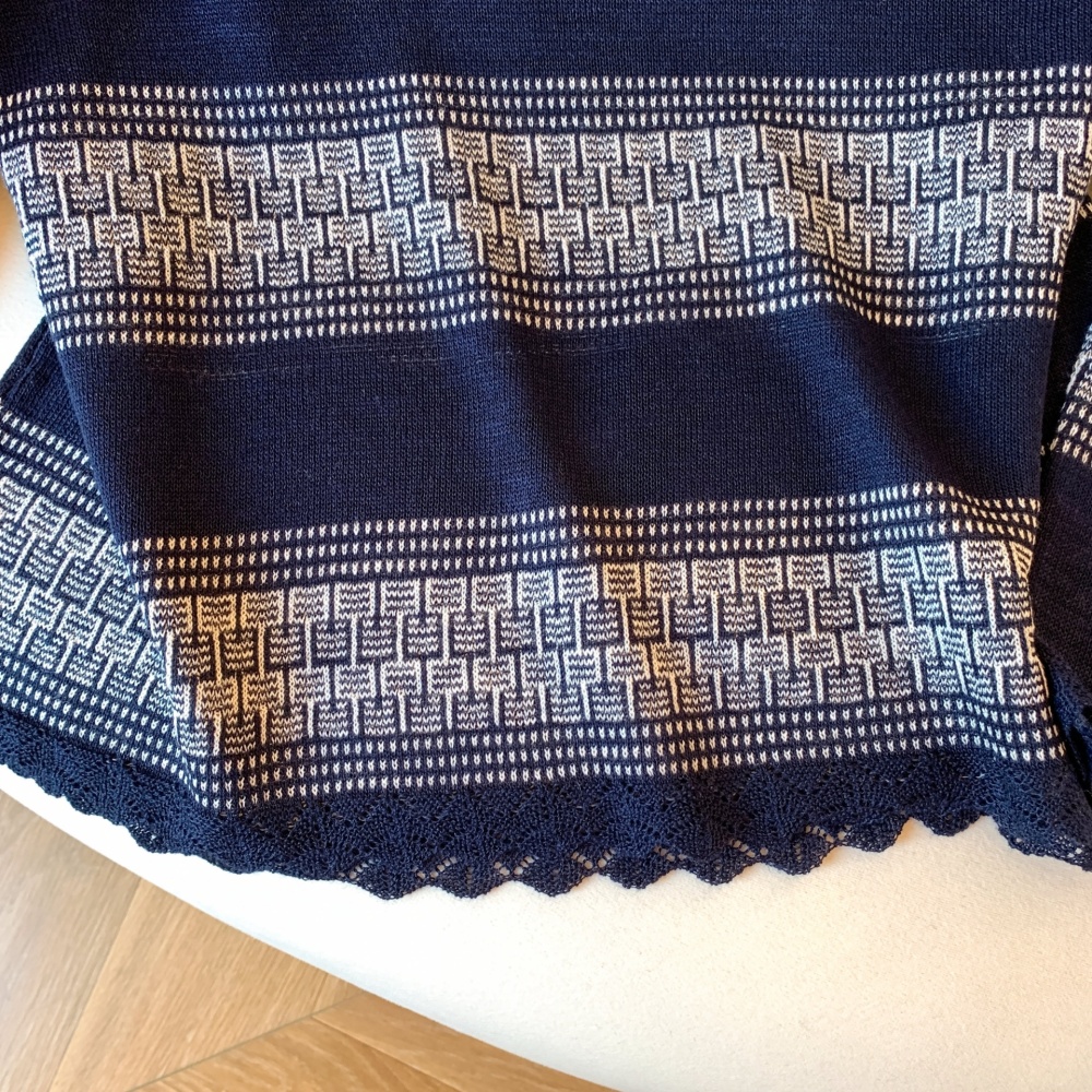 Long sleeve retro stripe cozy sweater for women