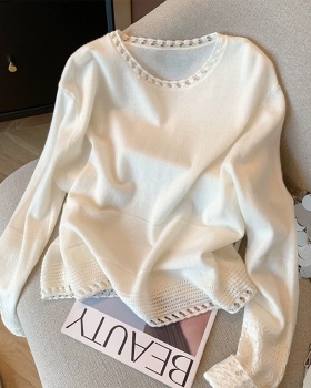 Beige tops round neck small shirt for women