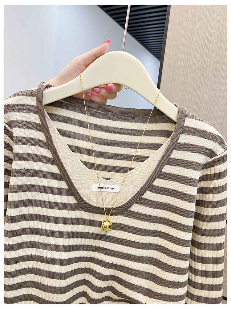 Pseudo-two drawstring tops bottoming stripe sweater