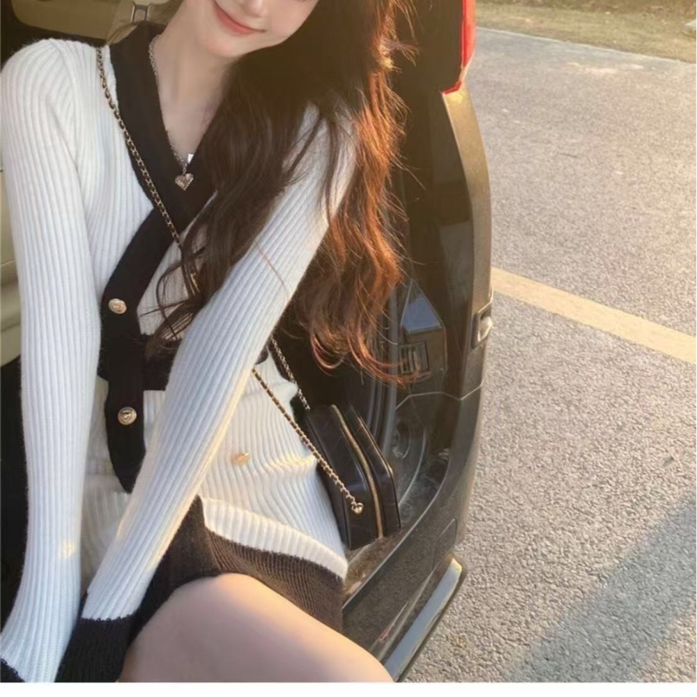 Korean style winter dress bottoming T-back for women