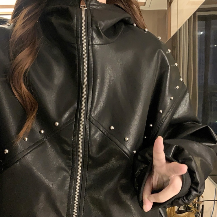 Rivet ear loose PU couples autumn and winter coat