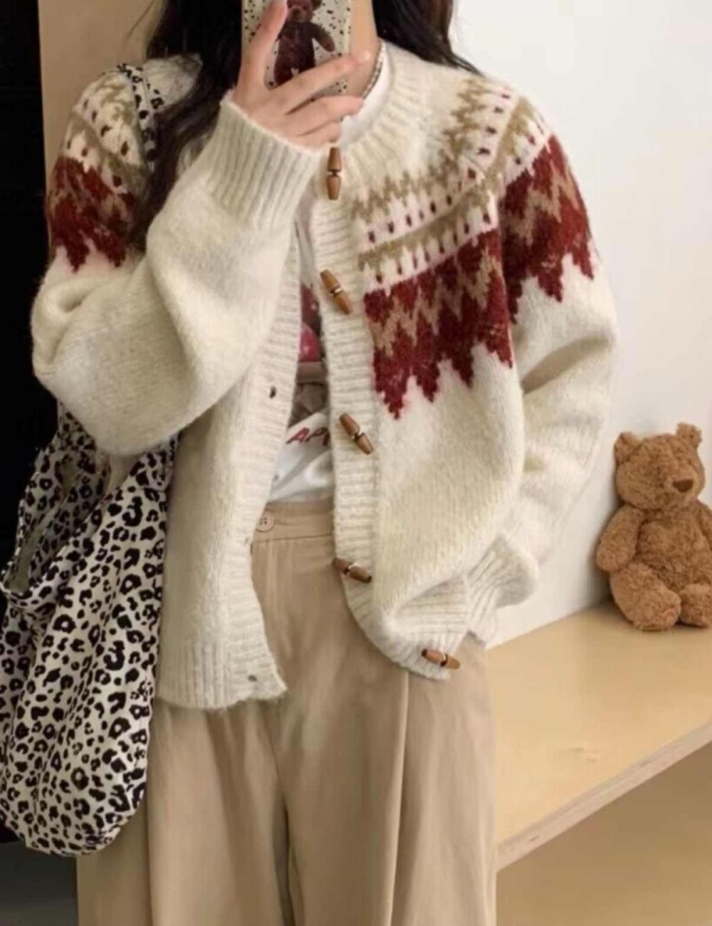 Knitted retro Korean style cardigan slim red sweater for women