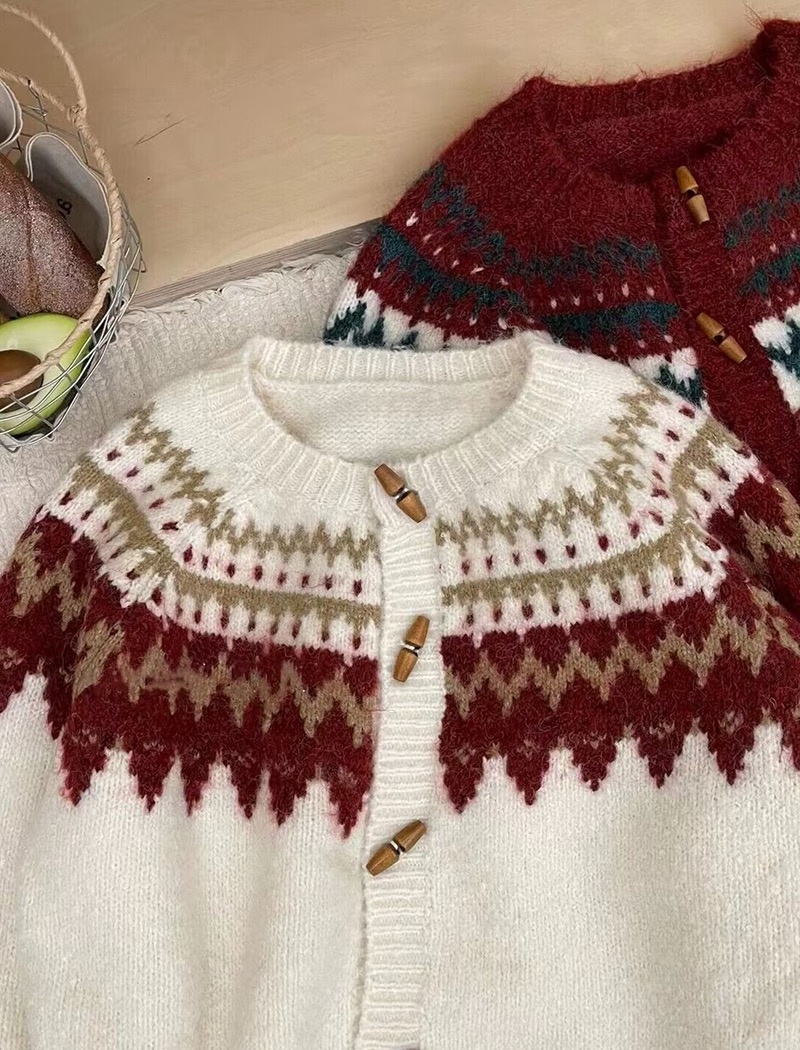 Knitted retro Korean style cardigan slim red sweater for women