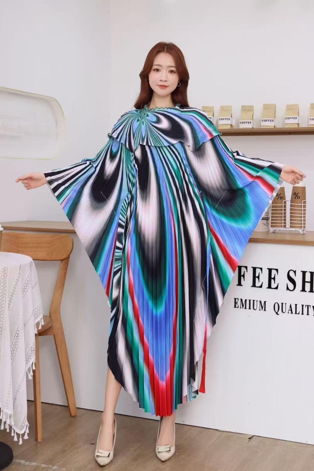 Large yard European style cloak fashion printing dress