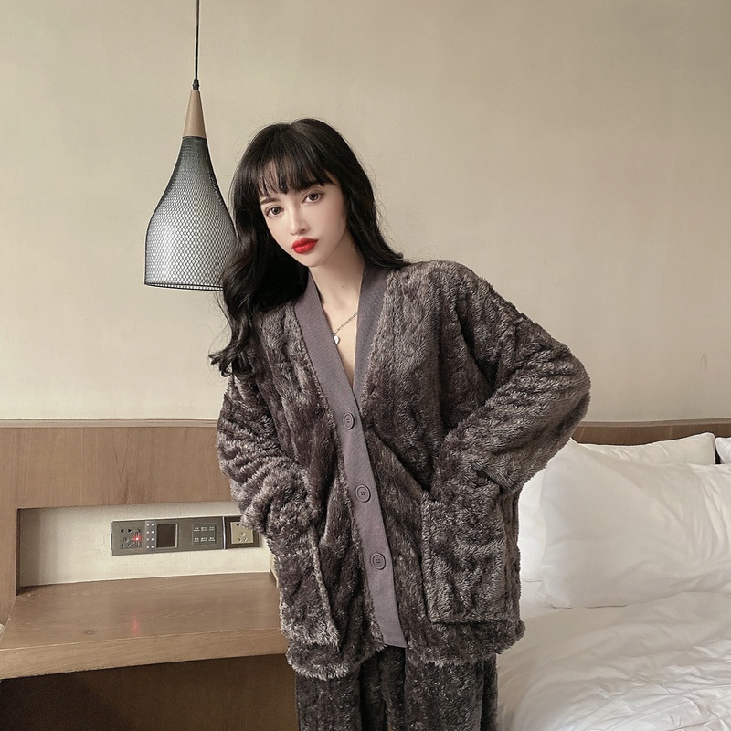 Wears outside pajamas thick cardigan a set for women