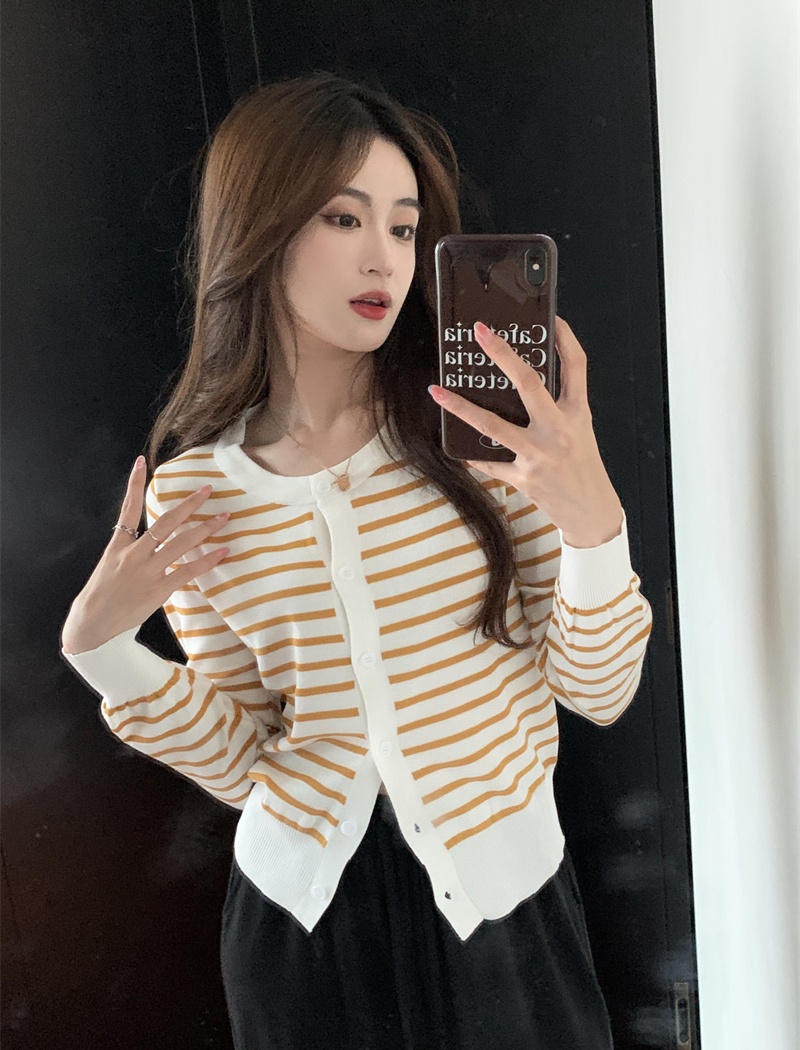 Autumn outside the ride cardigan knitted coat for women