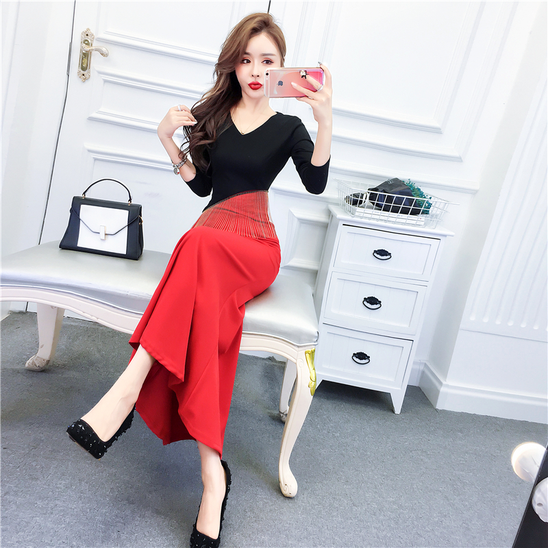 Mermaid temperament long dress package hip V-neck formal dress