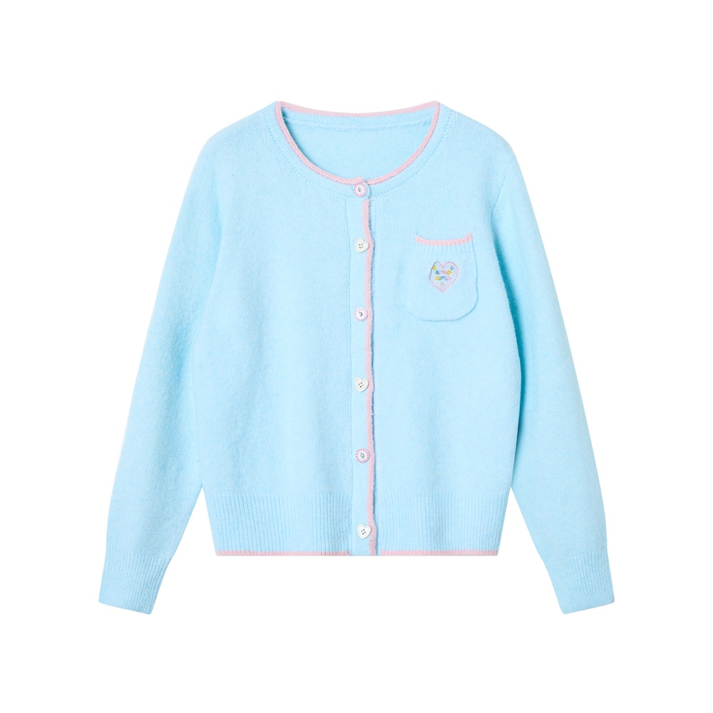 Tender autumn sweet sweater heart knitted cardigan