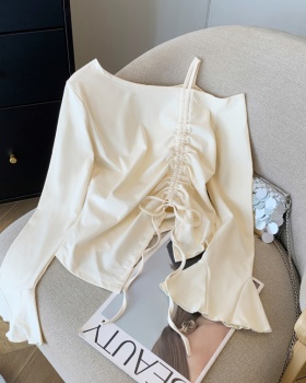 Wears outside T-shirt tops for women
