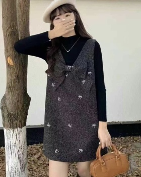 Bow V-neck dress embroidery autumn sweater a set