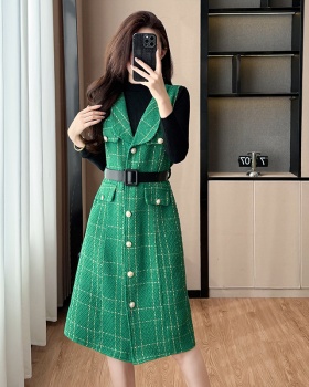 France style sleeveless dress plaid sweater a set