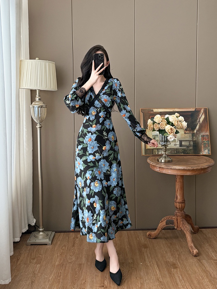 Printing large yard long France style V-neck dress