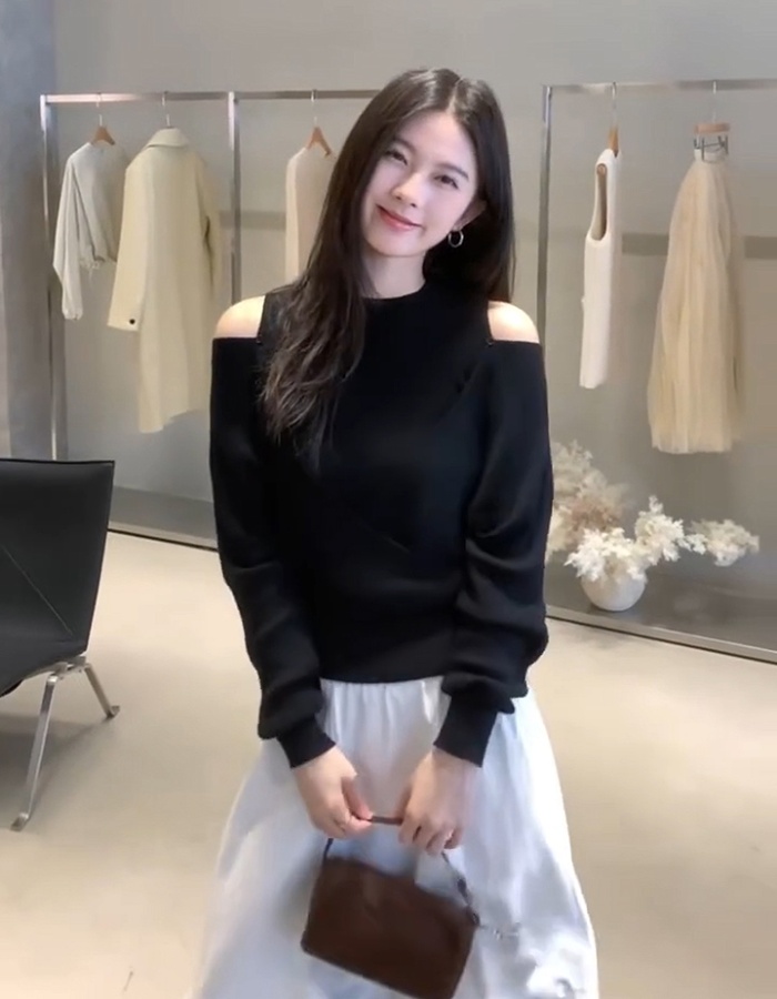 Knitted strapless slim tops