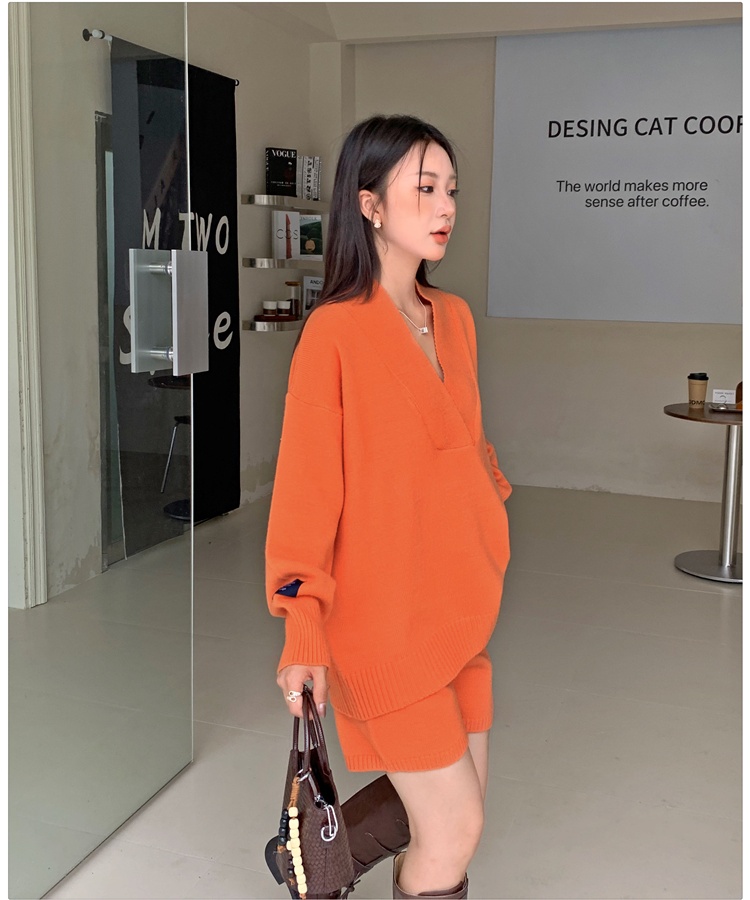 Loose V-neck shorts orange sweater 2pcs set for women