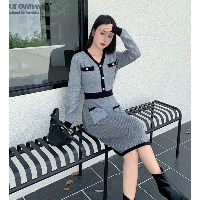 Knitted pinched waist sweater dress slim dress for women