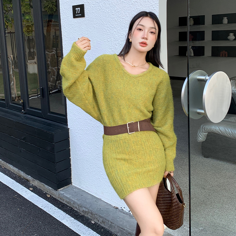 Temperament package hip T-back long sleeve dress