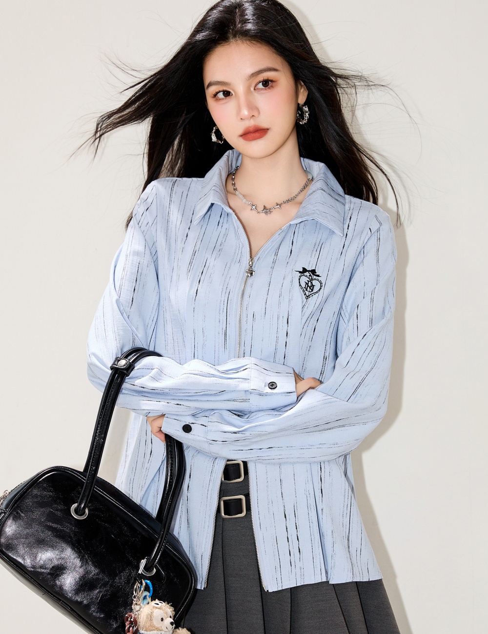 Loose light-blue cardigan street shirt for women
