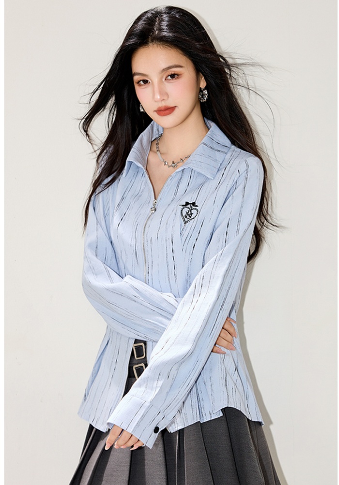 Loose light-blue cardigan street shirt for women