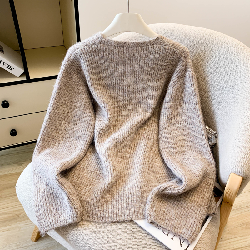 V-neck embroidery knitted sweater thick flowers coat