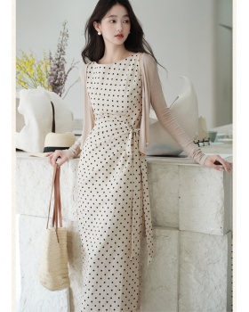 Tender temperament jacket polka dot dress a set