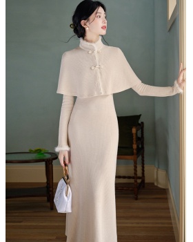 Chinese style autumn small dress knitted cloak 2pcs set