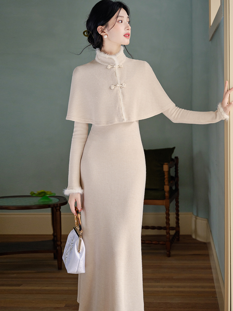 Chinese style autumn small dress knitted cloak 2pcs set