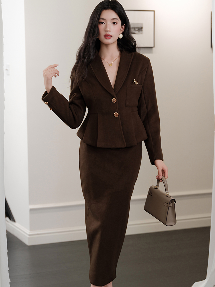 Woolen slim coat autumn and winter retro skirt a set