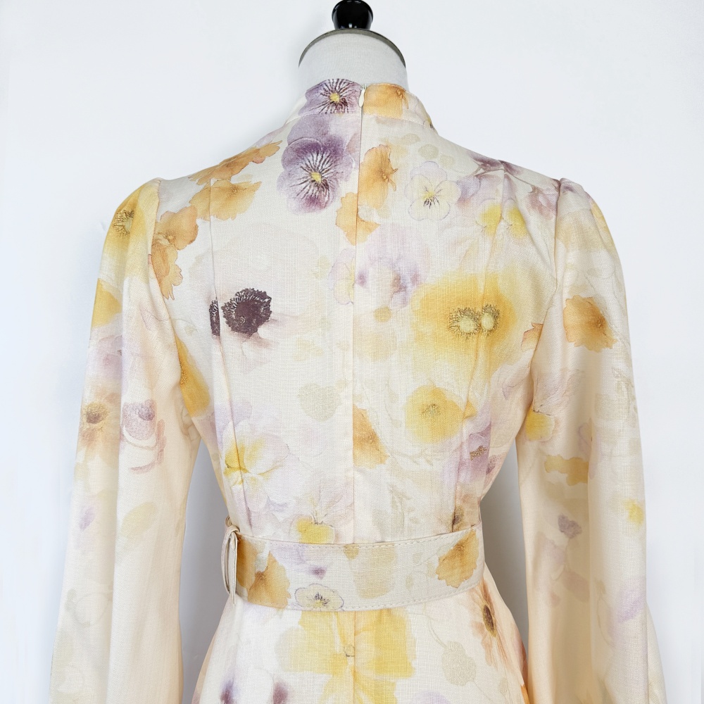Single-breasted lantern sleeve belt printing niche dress