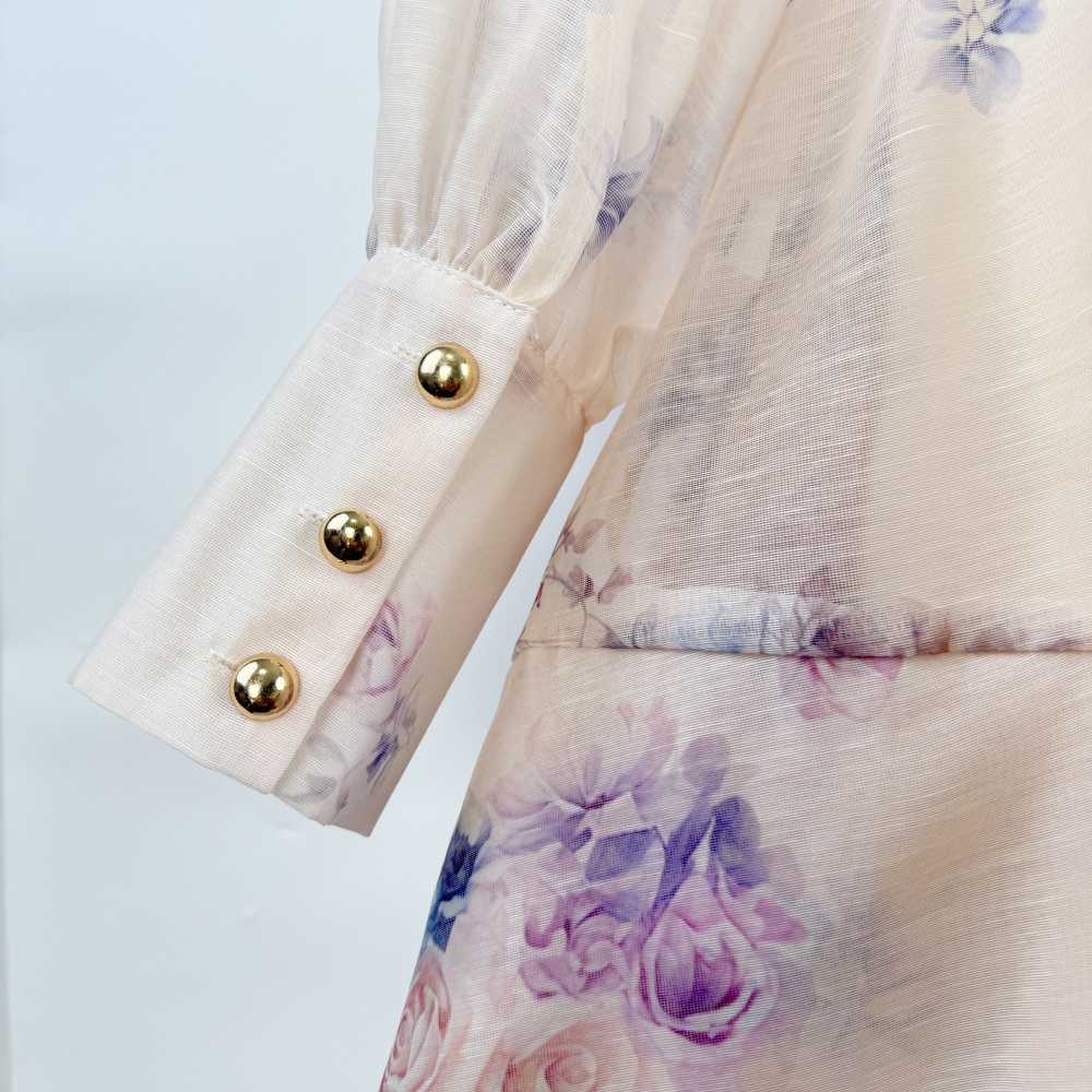 Elegant slim vacation T-back light luxury travel dress