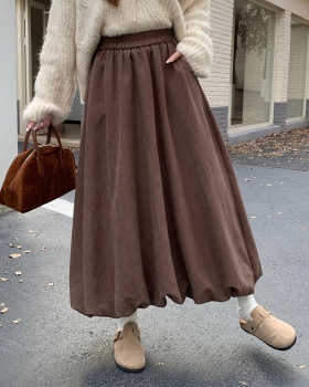 A-line bud skirt slim skirt