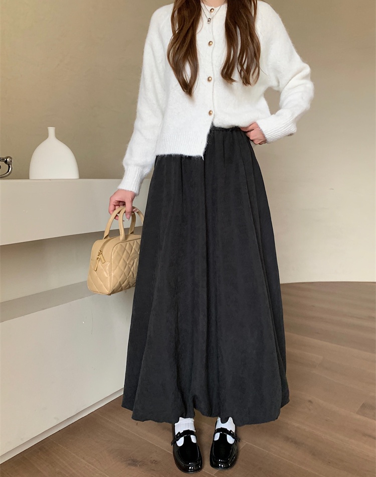 A-line bud skirt slim skirt