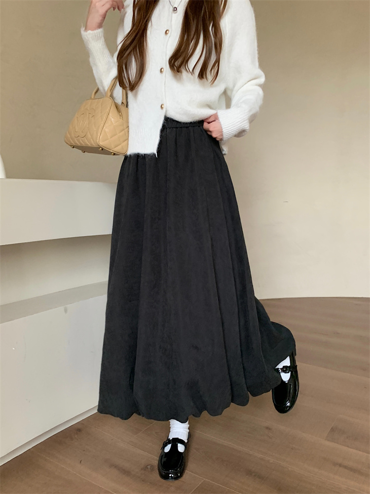A-line bud skirt slim skirt