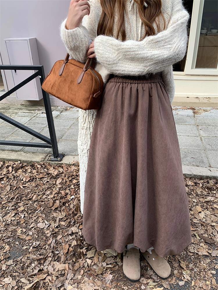 A-line bud skirt slim skirt