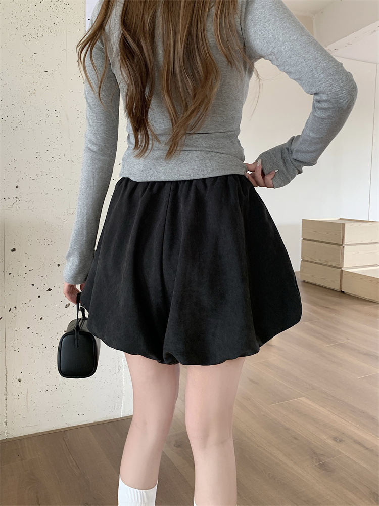 Slim skirt A-line bud skirt