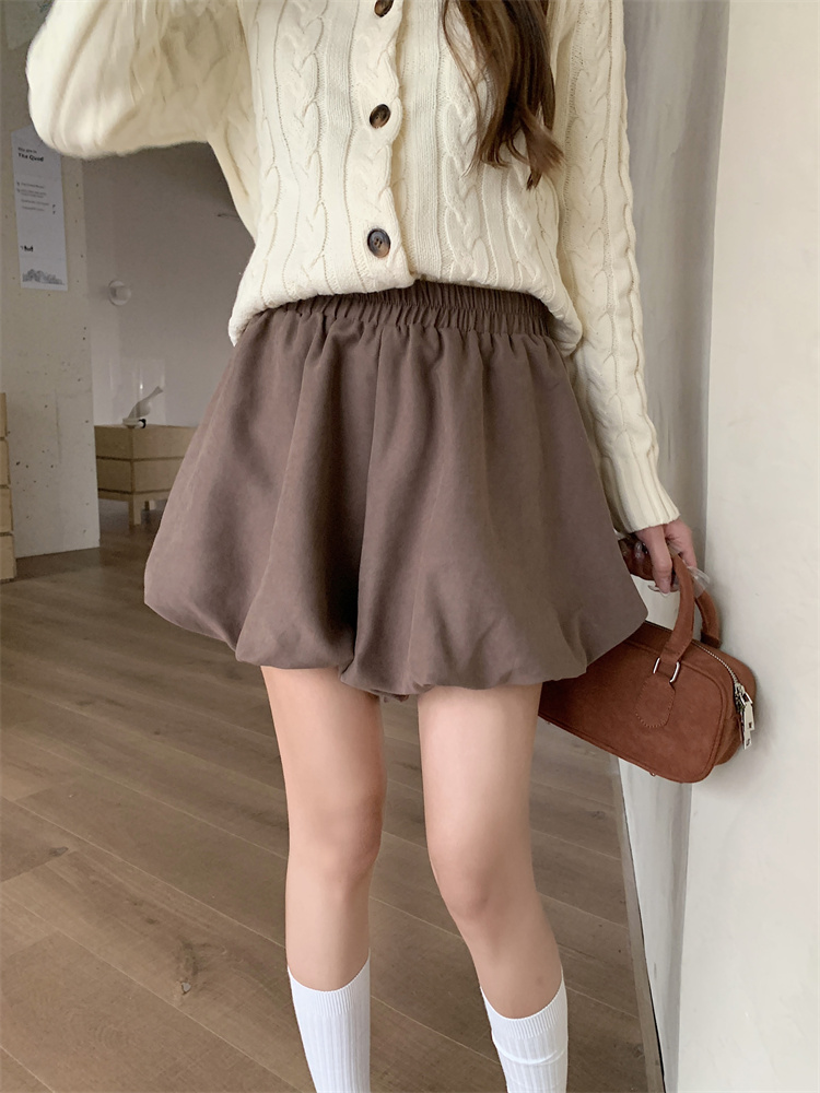 Slim skirt A-line bud skirt