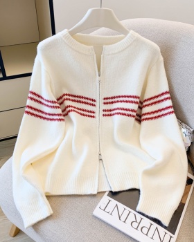 Mixed colors knitted simple coat splice stripe sweater