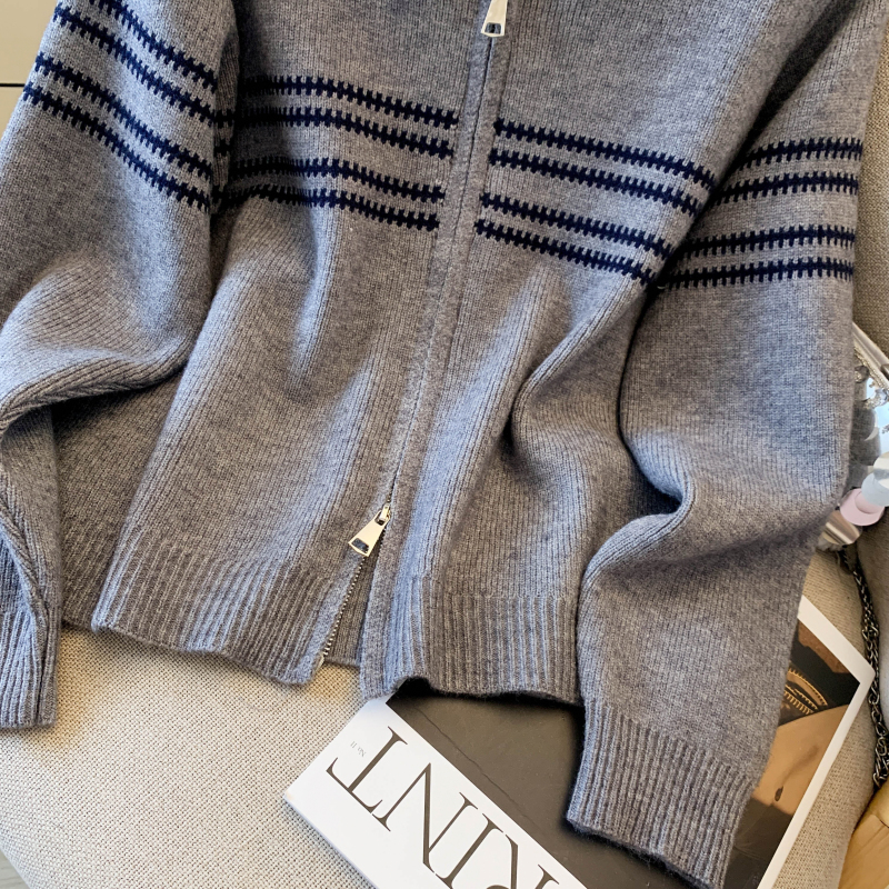 Mixed colors knitted simple coat splice stripe sweater
