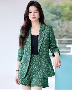 Commuting business suit profession shorts a set for women