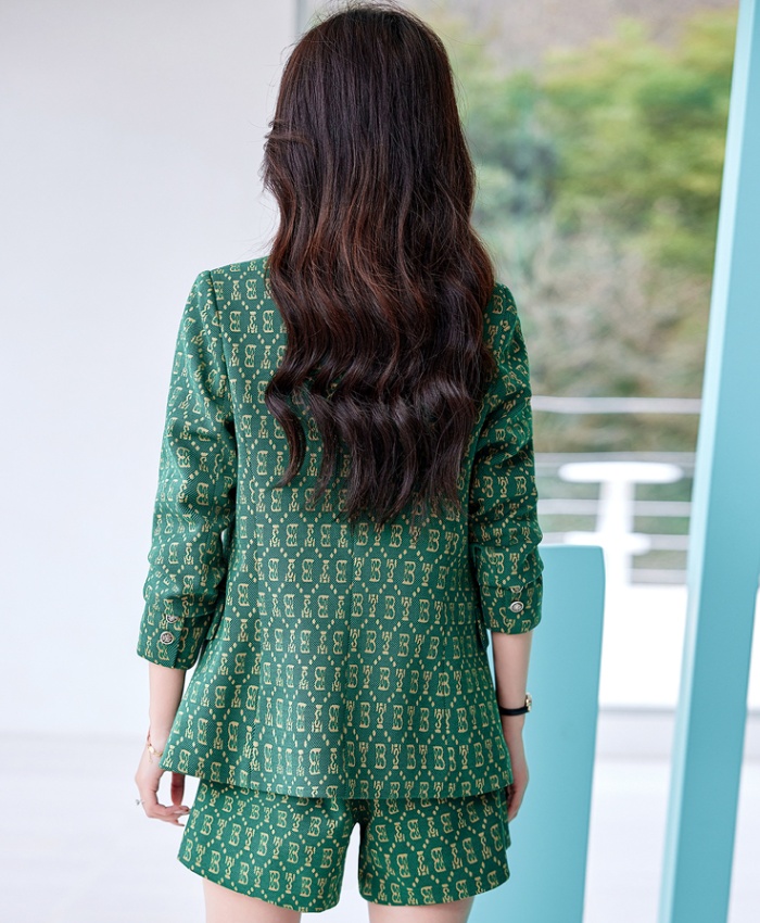 Commuting business suit profession shorts a set for women