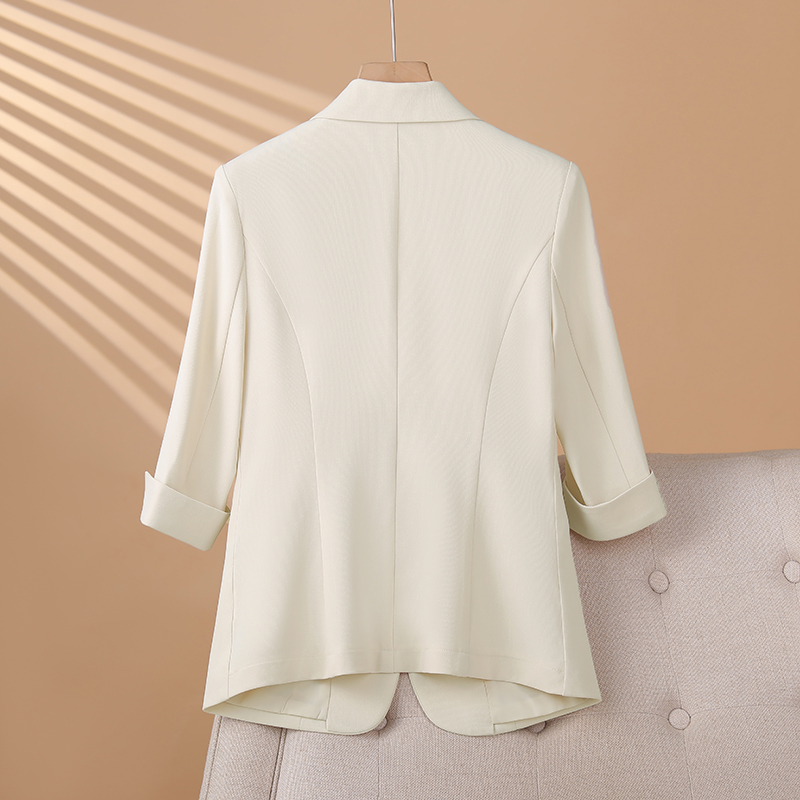 British style spring commuting business suit for women