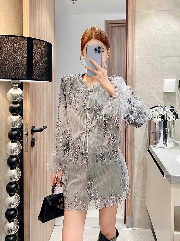 Crimp short skirt sequins coat 2pcs set for women