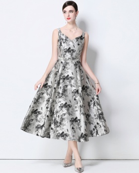 Long pinched waist slim sling with belt jacquard dress