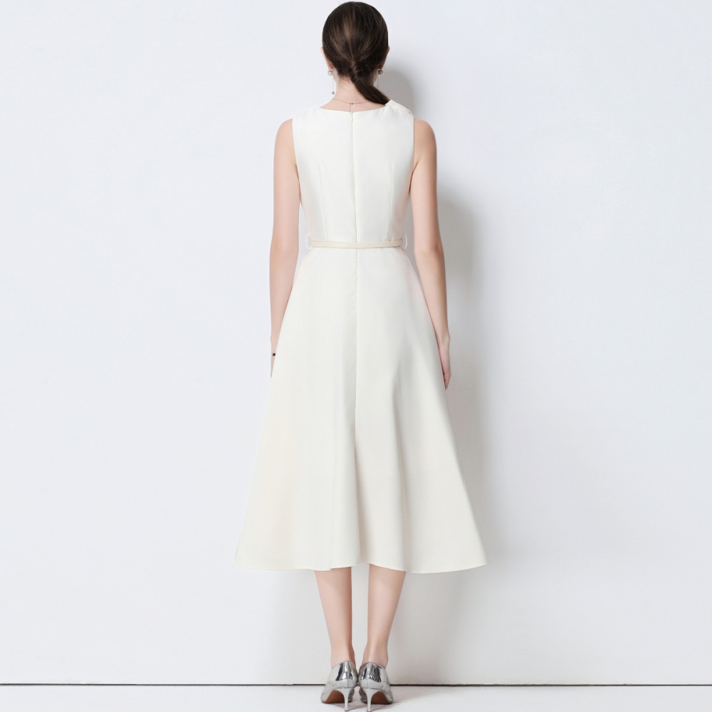 V-neck with belt France style pinched waist dress