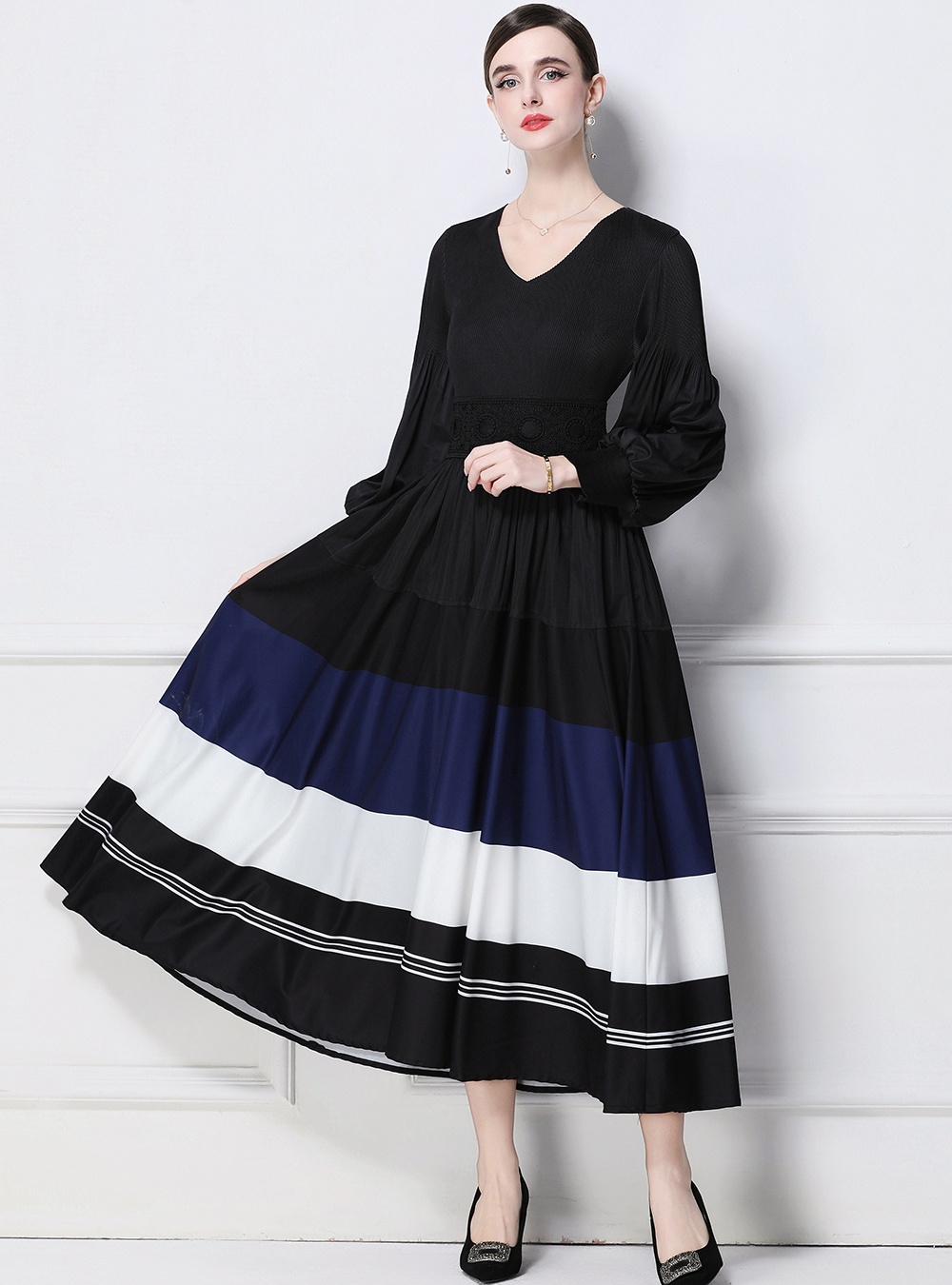 Pinched waist long sleeve Pleats Please dress