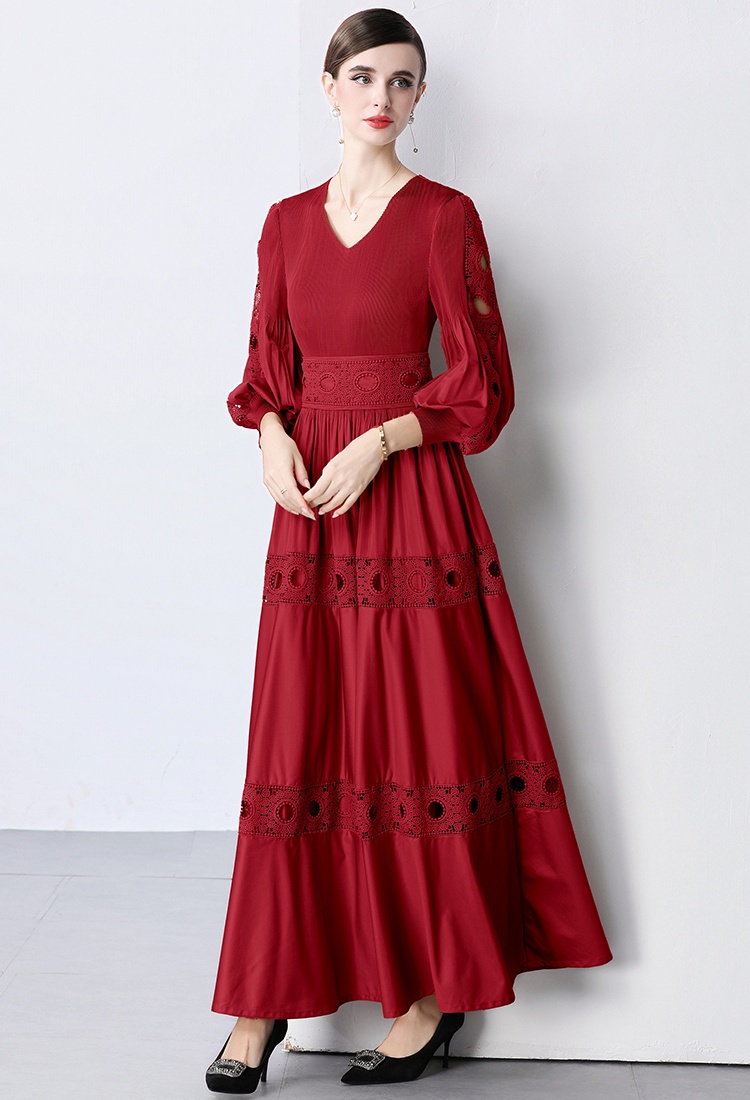 Long sleeve hollow lantern sleeve Pleats Please dress