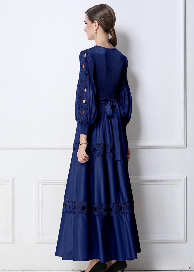 Long sleeve hollow lantern sleeve Pleats Please dress